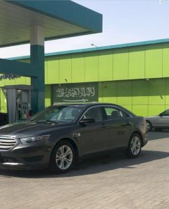 للبيع فورد تورس 2015