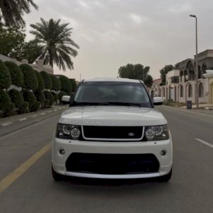 سيارة رنج روفر نظيفة للبيع