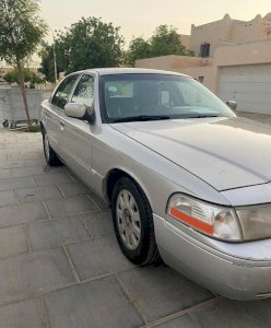 للبيع فورد 2004 