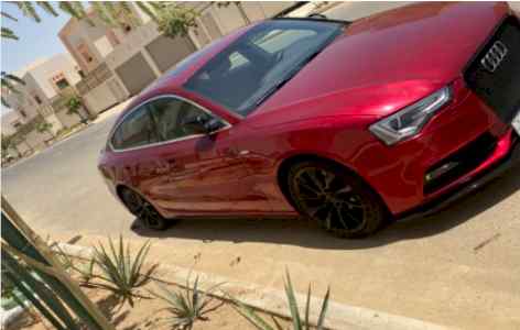 للبيع سيارة اودي A5 موديل 2013