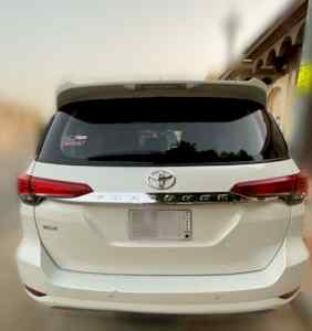 للبيع سيارة تويوتا  فورتشنر موديل 2019