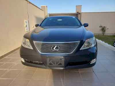 لكزس 2009 للبيع 